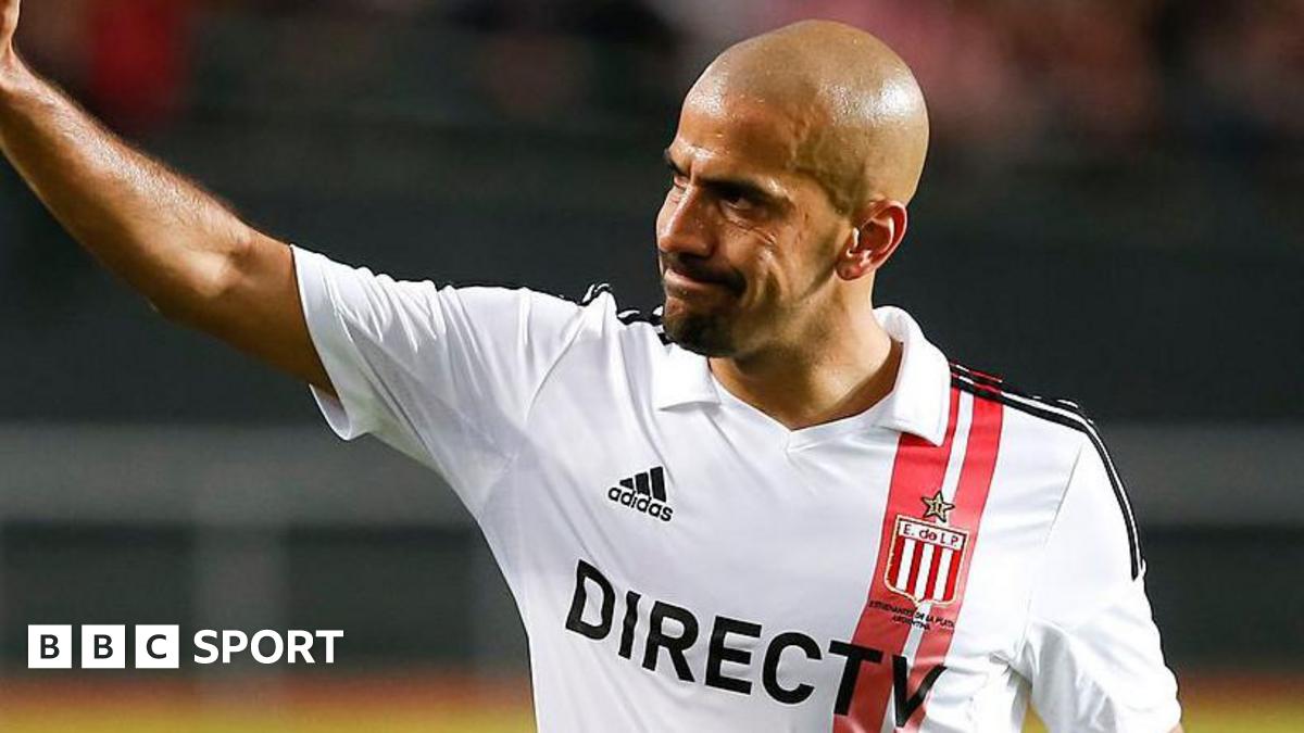 अर्जेंटीना में गार्ड ऑफ ऑनर से इनकार करने पर जुआन सेबेस्टियन वेरोन पर प्रतिबंध लगा दिया गया