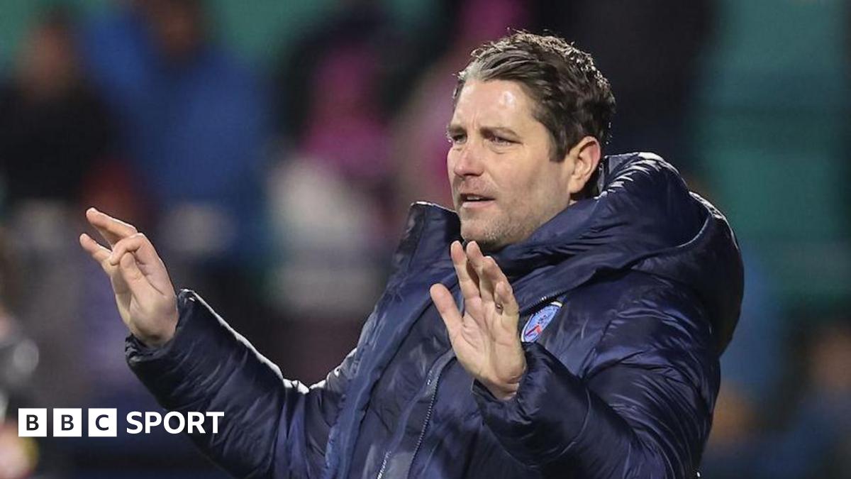 आयरिश प्रीमियरशिप: लार्ने के खिलाफ हार ‘अस्वीकार्य’ – हिगिंस