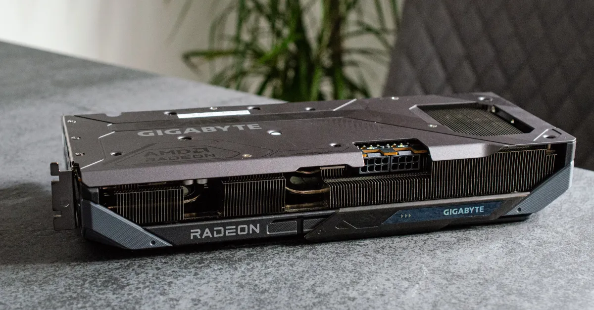 AMD FSR रेडस्टोन Radeon PC गेमर्स के लिए एक रोमांचक और भ्रमित करने वाला अपग्रेड है