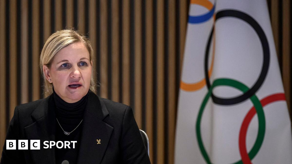 अंतर्राष्ट्रीय ओलंपिक समिति चाहती है कि रूस और बेलारूस के युवा एथलीटों पर से प्रतिबंध हटाया जाए