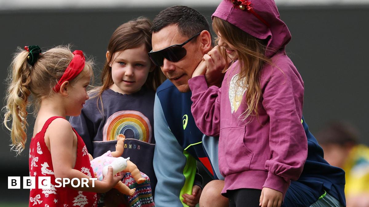 एशेज: ऑस्ट्रेलिया ने ‘घास भरी’ मेलबर्न पिच पर बॉक्सिंग डे टेस्ट के लिए स्पिनर को बाहर किया