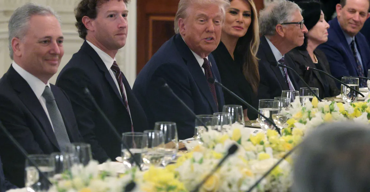 कैसे सिलिकॉन वैली ने ट्रम्प को एक साथी दलाल में बदल दिया