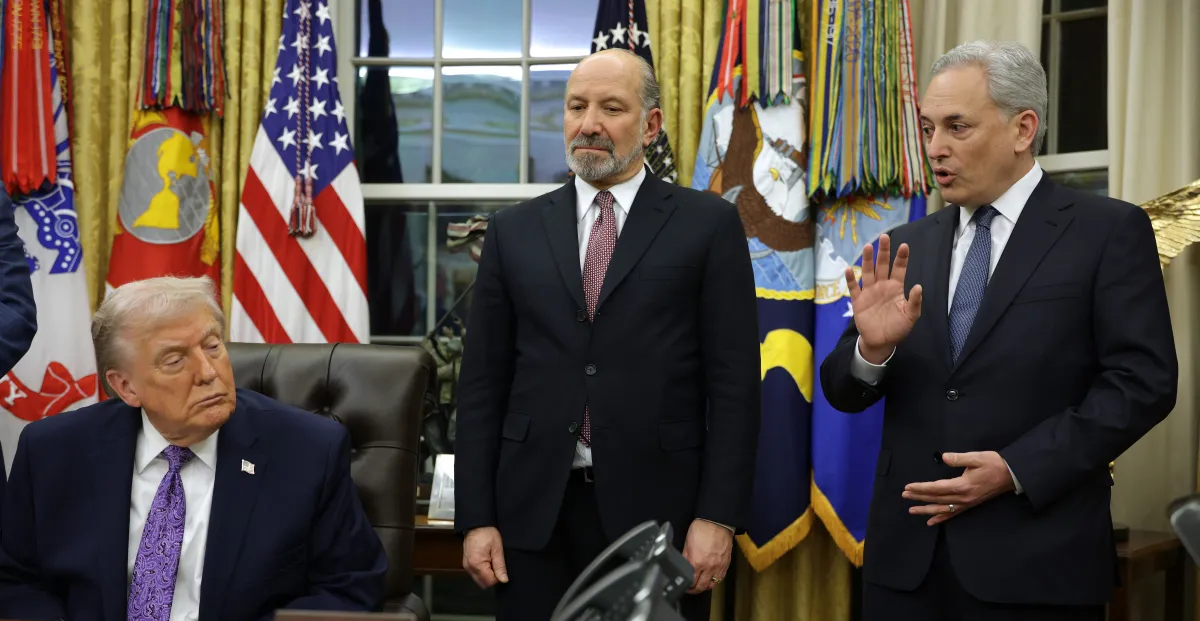 ट्रम्प ने राज्य कानूनों पर प्रतिबंध लगाने के लिए एआई कार्यकारी आदेश पर हस्ताक्षर किए