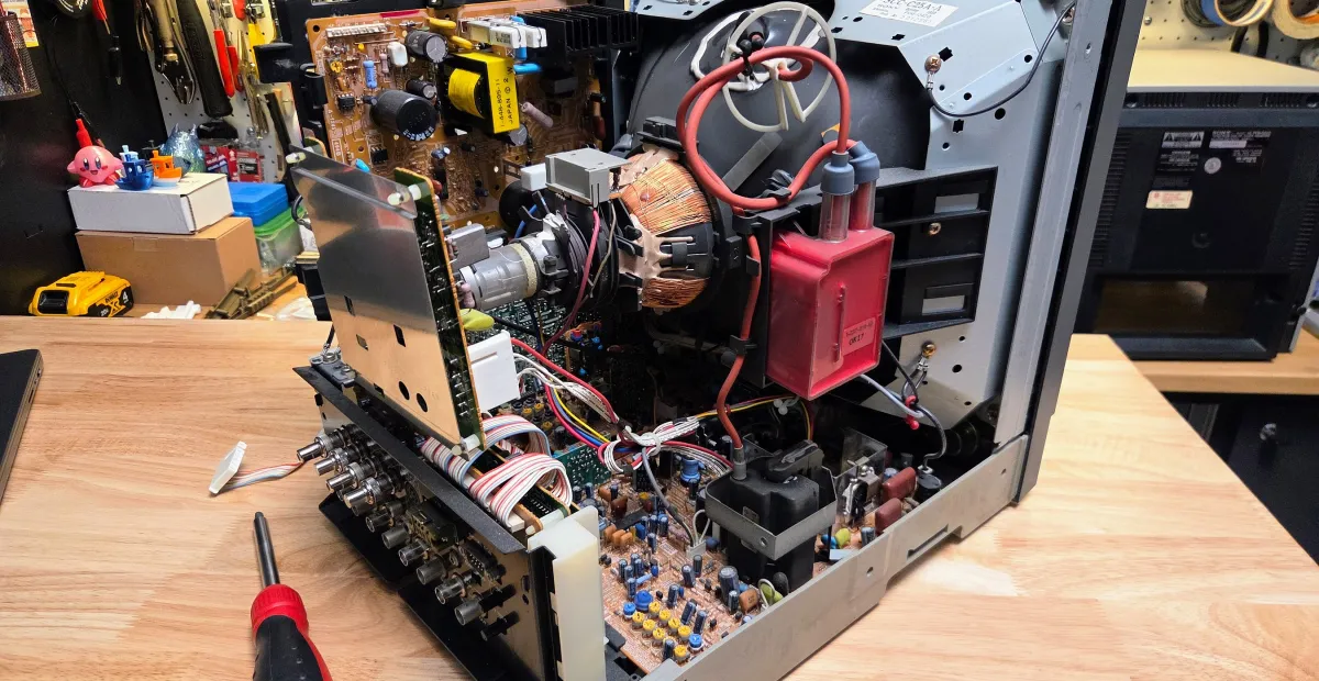 मैं इसे iFixit के AI फिक्सबॉट से ठीक नहीं कर सका