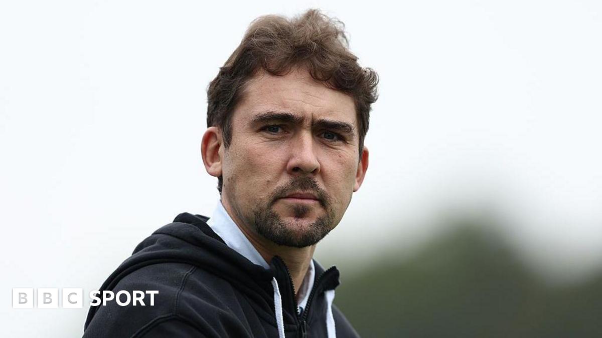 लंदन सिटी लायनेसेस ने बॉस जॉक्लिन प्रीचर को बर्खास्त कर दिया