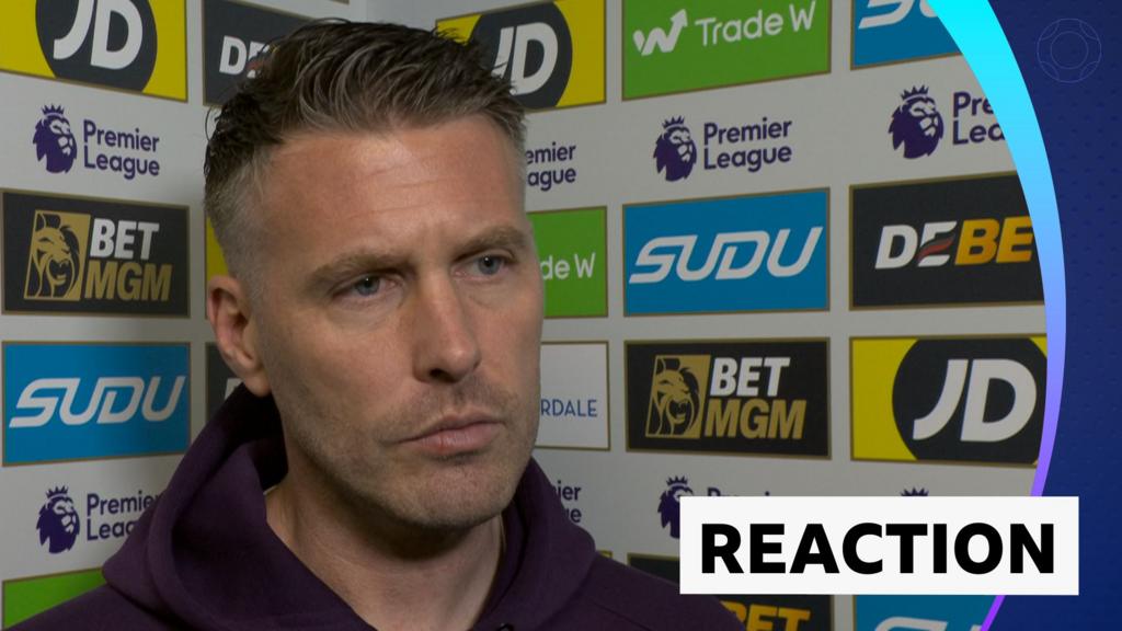 वॉल्वरहैम्प्टन वांडरर्स 1-4 मैनचेस्टर यूनाइटेड: रॉब एडवर्ड्स प्रशंसकों की नाराजगी को समझते हैं