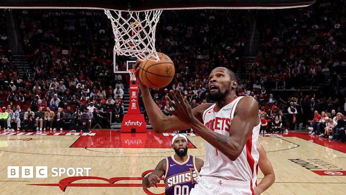 ह्यूस्टन रॉकेट्स की जीत के दौरान केविन डुरैंट 31,000 एनबीए अंक हासिल करने वाले आठवें खिलाड़ी बन गए