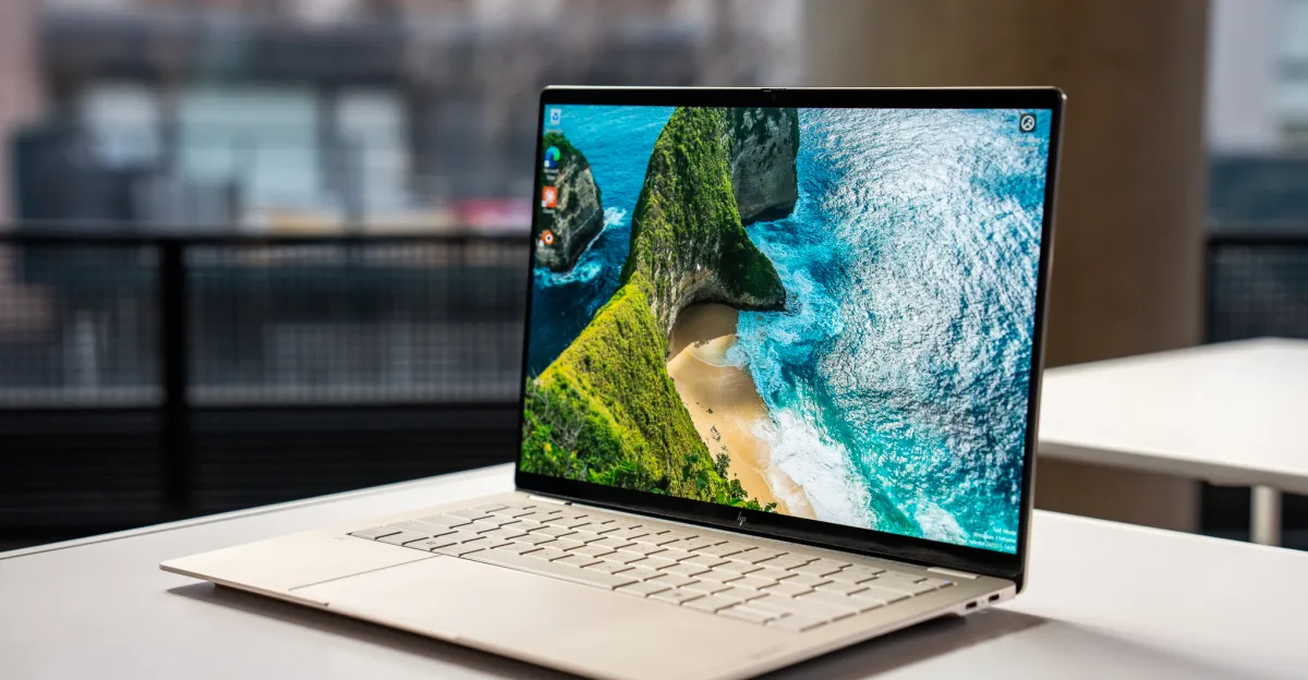 HP की नवीनतम ओमनीबुक में चिप बम्प और OLED स्क्रीन मिल रही हैं