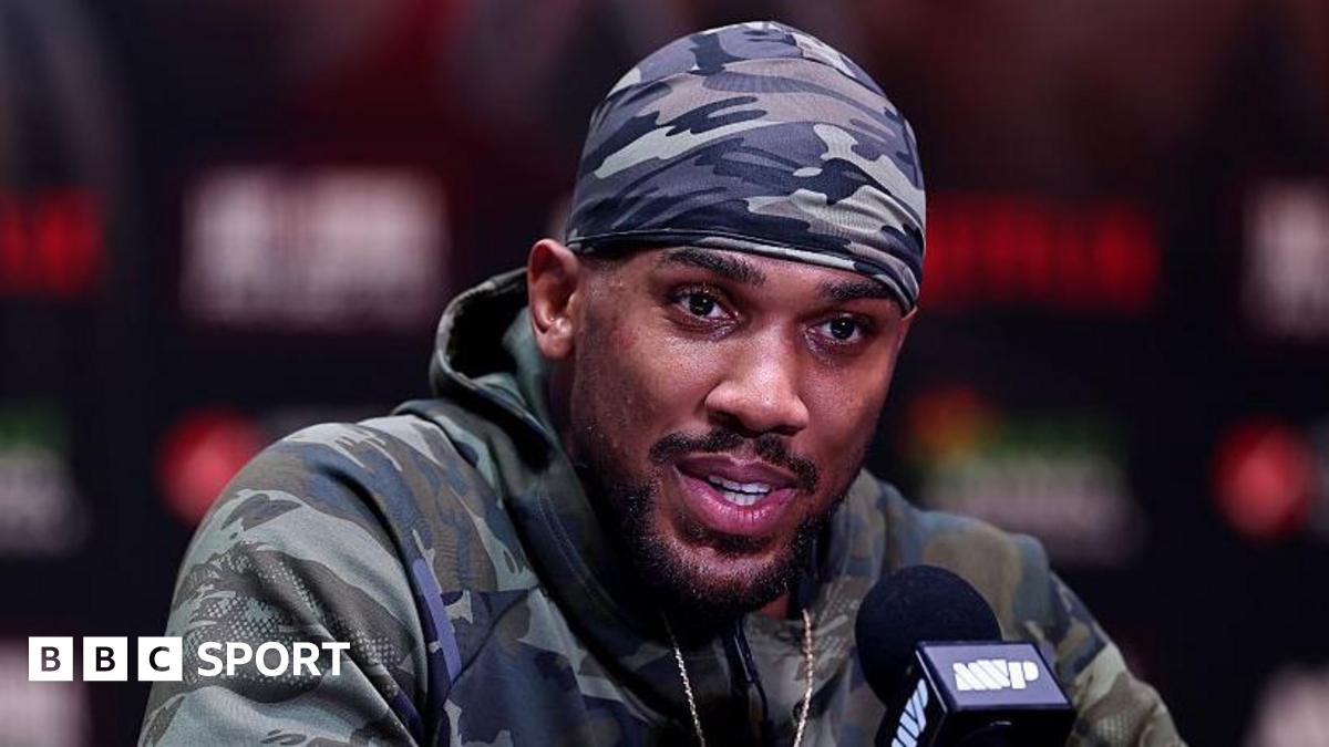 एंथोनी जोशुआ: नाइजीरिया में घातक दुर्घटना के बाद बॉक्सर ब्रिटेन वापस चला गया