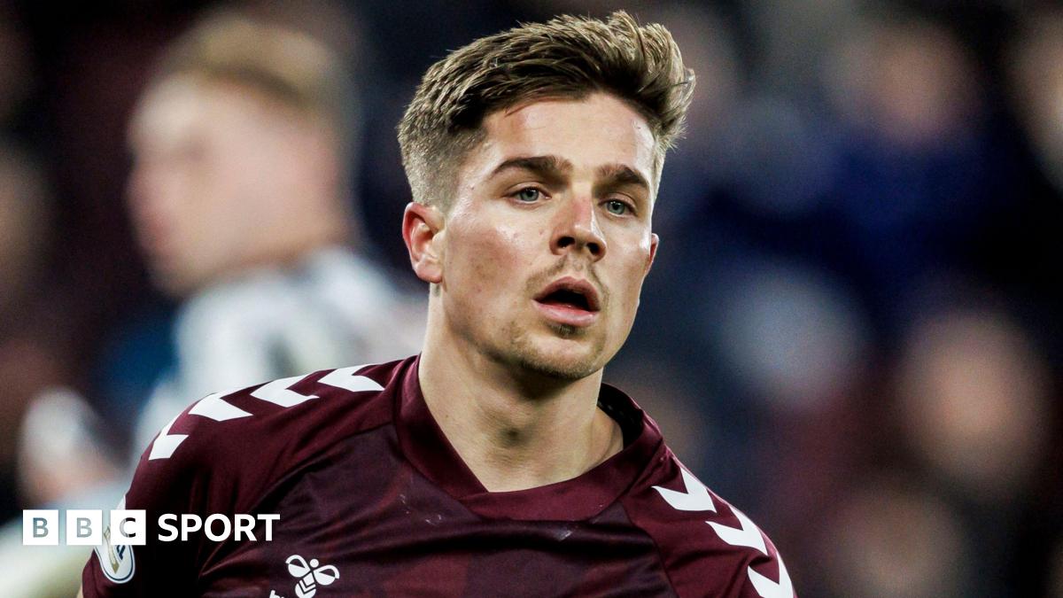 कैमी डेवलिन: हार्ट्स मिडफील्डर निचले पैर की चोट के कारण आठ सप्ताह तक के लिए बाहर