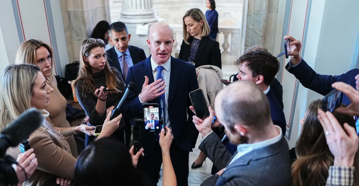 क्या कॉइनबेस ने क्रिप्टो उद्योग के राजनीतिक भविष्य को पटरी से उतार दिया?