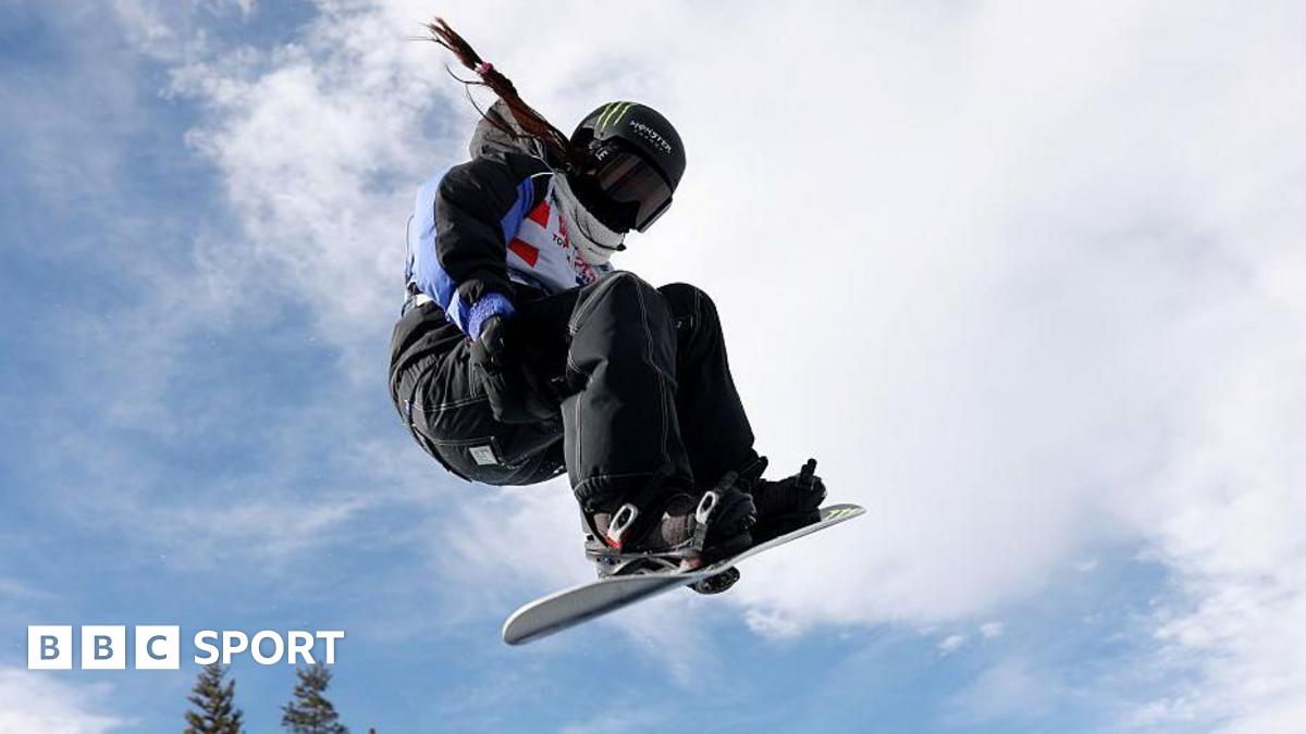 क्लो किम: शीतकालीन ओलंपिक चैंपियन का कंधा खिसक गया