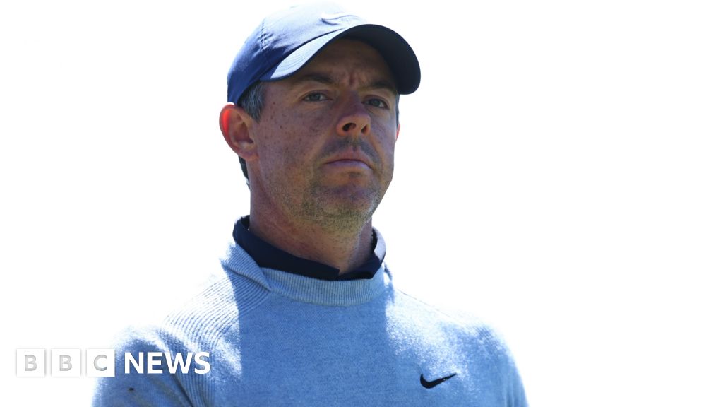 रोरी मैक्लेरॉय: नए साल की सम्मान सूची से बाहर होने पर सवाल उठाया गया