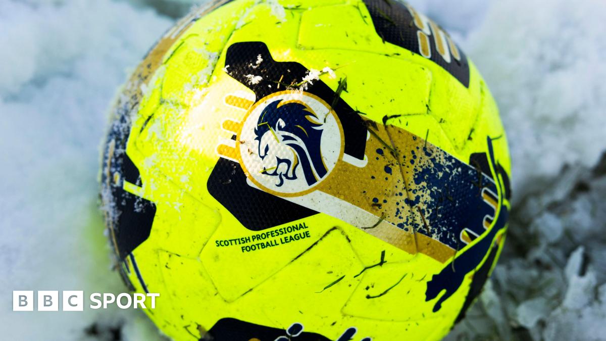 सात स्कॉटिश मैच ख़त्म, एक और को शनिवार को निरीक्षण का सामना करना पड़ेगा