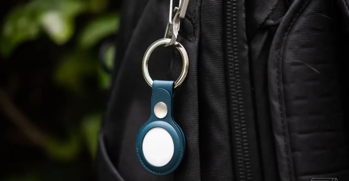 Apple के पहली पीढ़ी के AirTags अब भी खरीदने लायक हैं क्योंकि उनकी कीमत  है