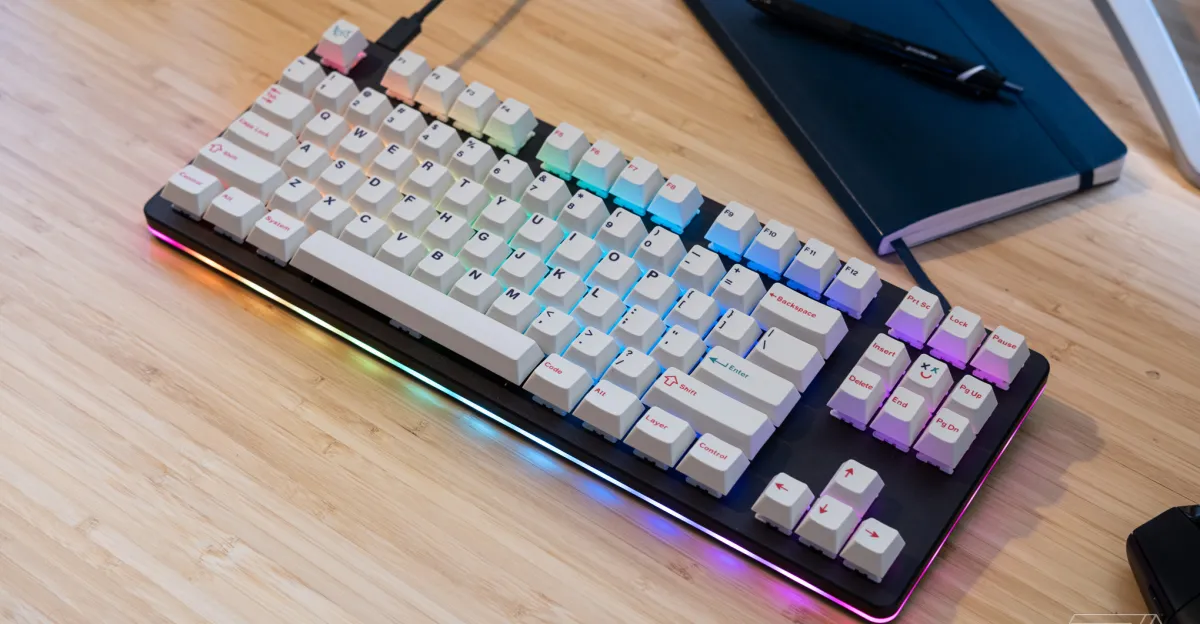 कॉर्सेर 25 मार्च के बाद ड्रॉप बिक्री रोक रहा है