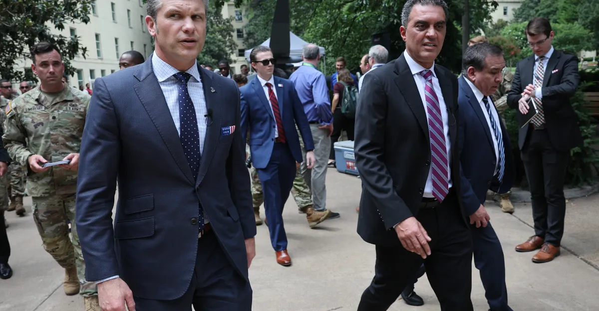 पेंटागन के एआई भाई दस्ते से मिलें