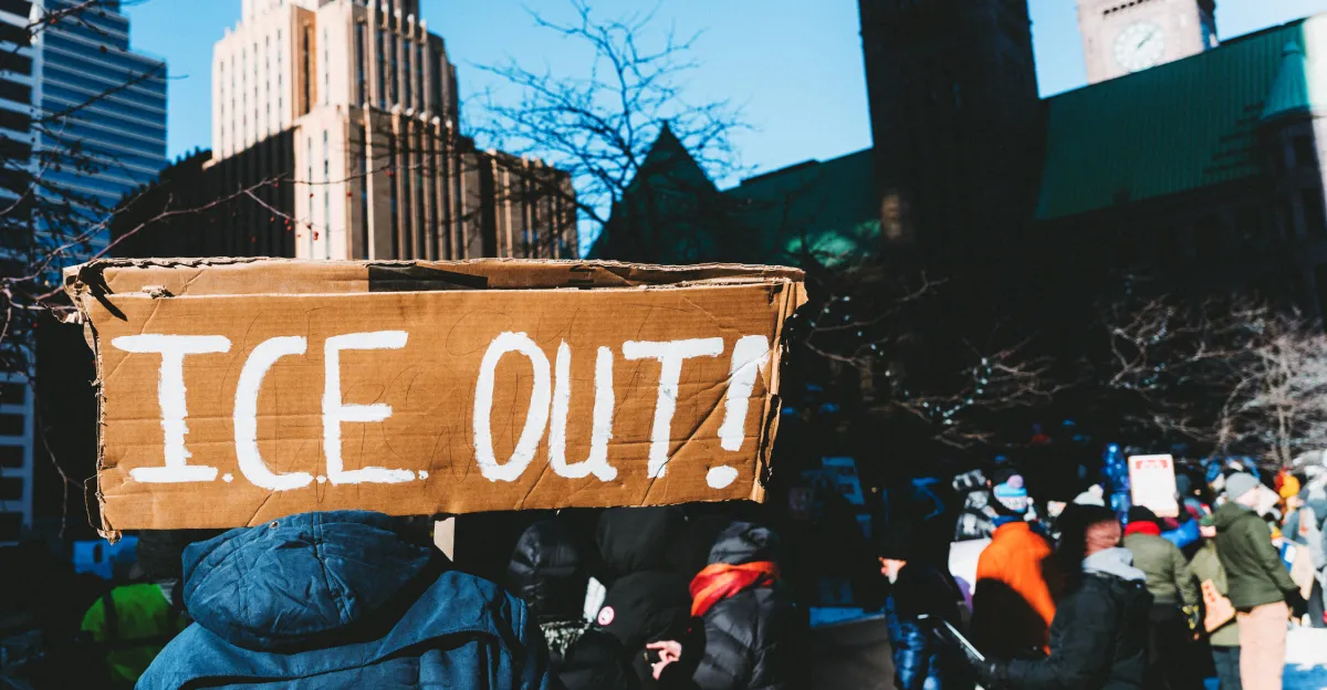 प्रतिरोध का एक शक्तिशाली उपकरण पहले से ही आपके हाथ में है