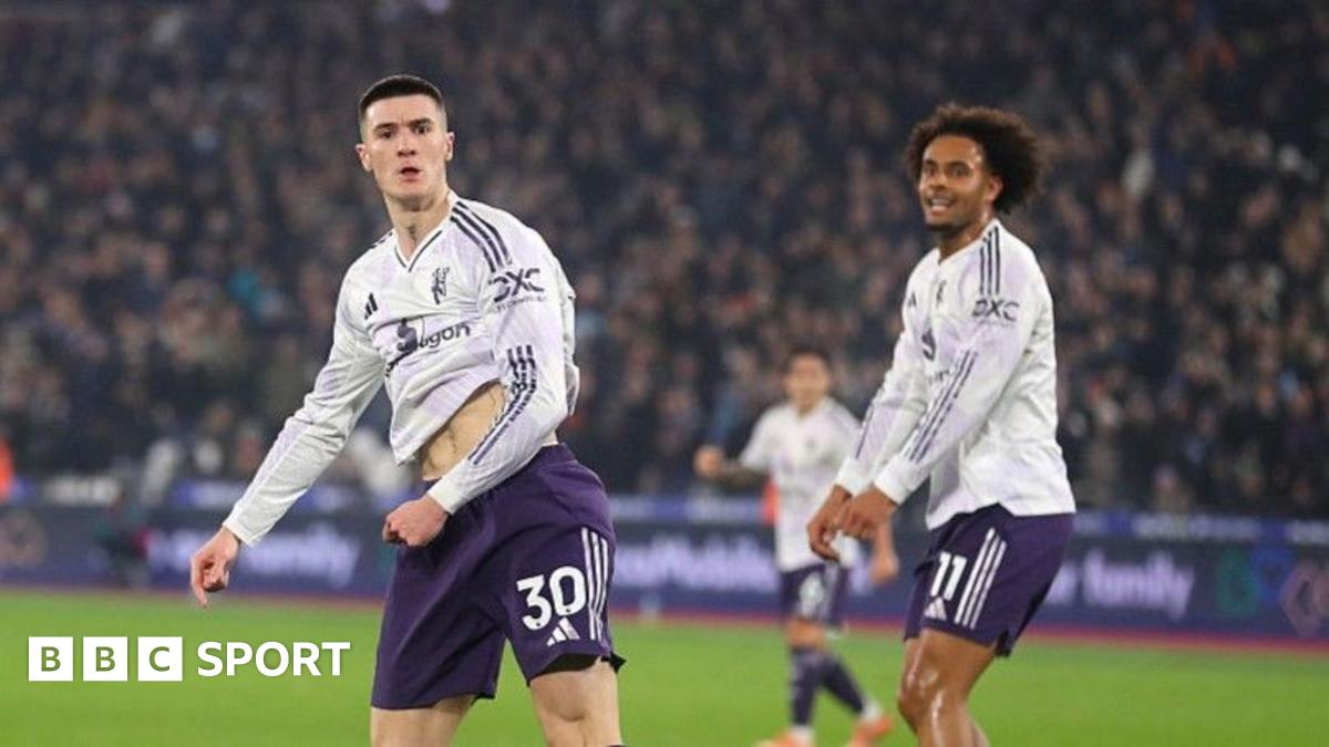 माइकल कैरिक मैनचेस्टर यूनाइटेड के बॉस के रूप में अपनी शुरुआत से खुश हैं