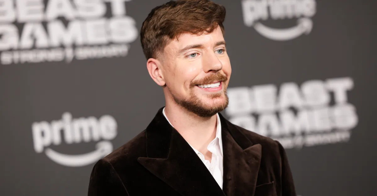 मिस्टरबीस्ट ने अभी एक बैंकिंग ऐप खरीदा है