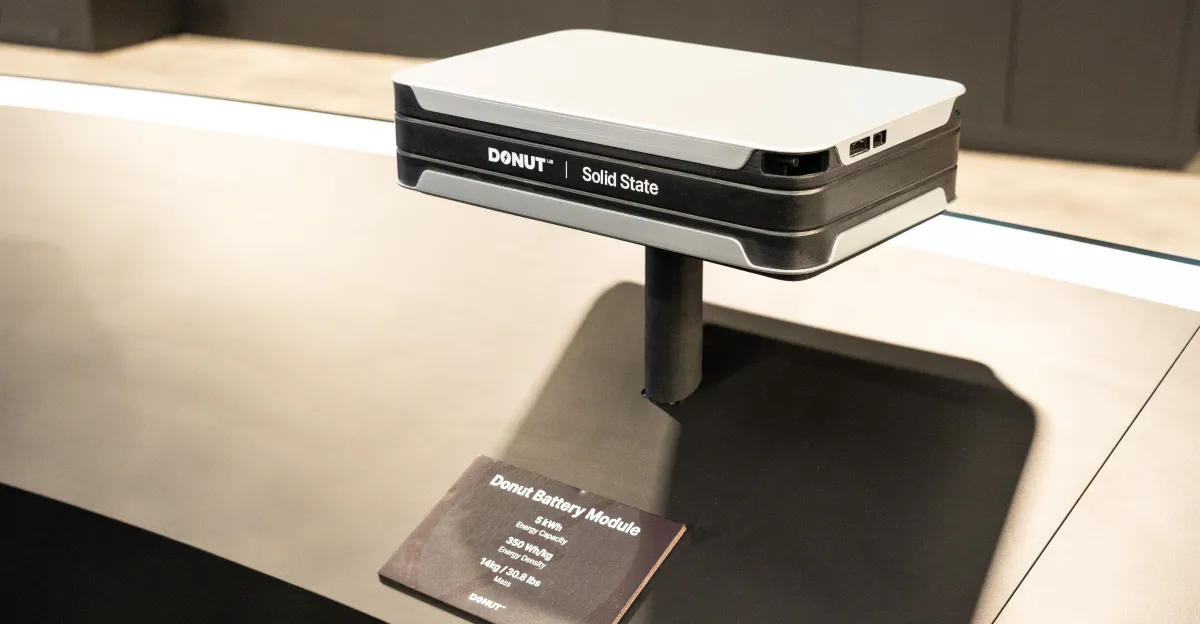 डोनट लैब की सॉलिड-स्टेट बैटरी क्षतिग्रस्त होने के बाद मुश्किल से चार्ज हो सकी