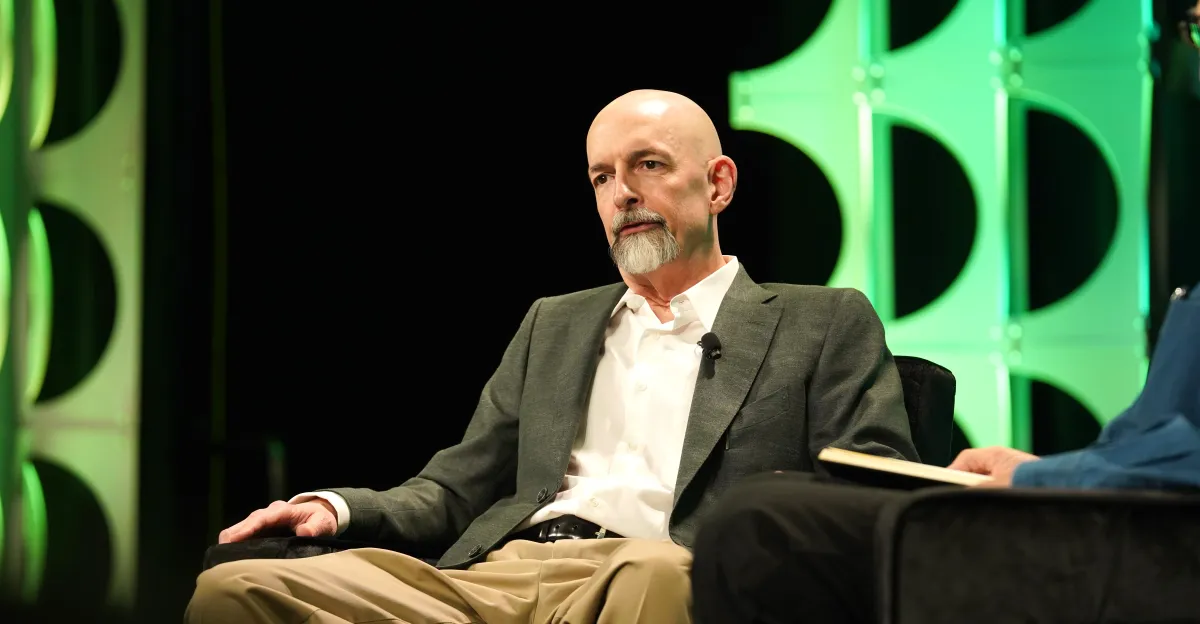 मेटावर्स को गढ़ने वाला व्यक्ति अब कहता है कि मेटा का चश्मा डरावना है