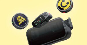 Insta360 अपने अगले वायरलेस माइक पर लोगो या चित्र दिखाने के लिए स्क्रीन लगा रहा है