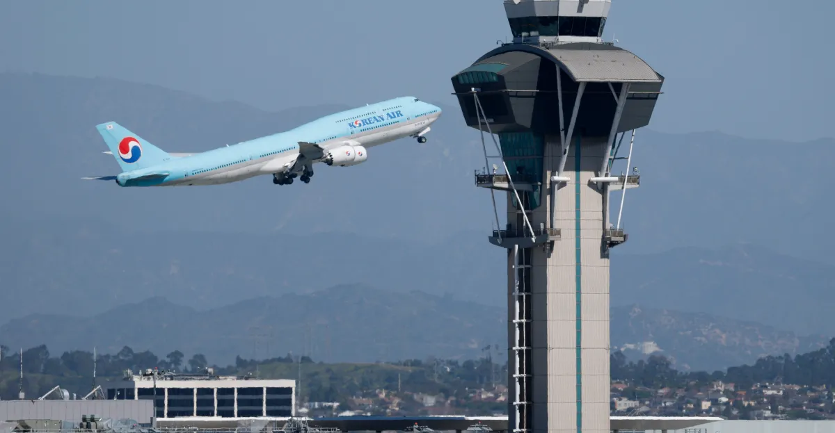 अब एफएए का कहना है कि हवाई यातायात नियंत्रक की कमी का समाधान गेमर्स ही हैं