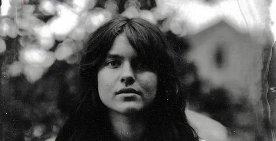 एक लोक संगीतकार एआई फेक और कॉपीराइट ट्रोल का निशाना बन गया