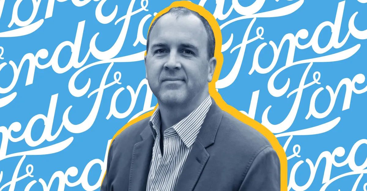 फोर्ड के ईवी और सॉफ्टवेयर प्रमुख डौग फील्ड कंपनी छोड़ रहे हैं